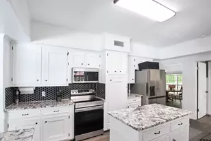 19413 US Hwy 79 E, Jacksonville, TX 75766 - Photo 15