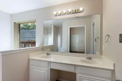 221 Maggie Cir, Flint, TX 75762 - Photo 15