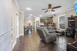 2801 Valley View St, Tyler, TX 75701 - Photo 9