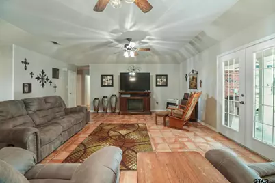 9759 County Road 316, Buffalo, TX 75831 - Photo 9