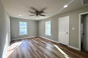 516 S O'Tyson, Mt Pleasant, TX 75455 - Photo 9