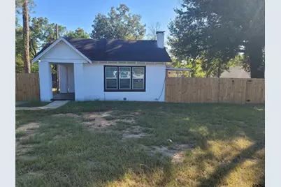 1320 W Oakwood St., Tyler, TX 75702 - Photo 1