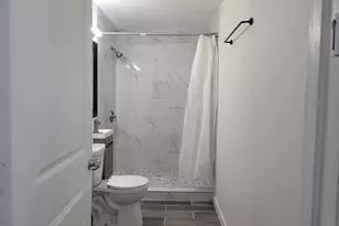 1320 W Oakwood St Apt 1, Tyler, TX 75702 - Photo 9