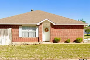 401 Magnolia Ct, Whitehouse, TX 75791 - Photo 1