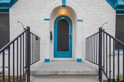 832 S Bois D Arc, Tyler, TX 75701 - Photo 3