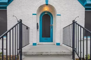 832 S Bois D Arc, Tyler, TX 75701 - Photo 3