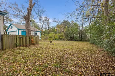 832 S Bois D Arc, Tyler, TX 75701 - Photo 33