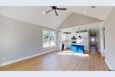 307 S Langham St, Troup, TX 75789 - Photo 3