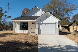 307 S Langham St, Troup, TX 75789 - Photo 1