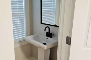 402 W Pine, Overton, TX 75684 - Photo 27