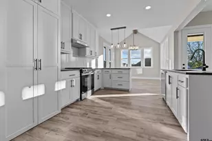 16425 Clearview Dr, Lindale, TX 75771 - Photo 9