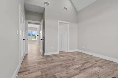 16425 Clearview Dr, Lindale, TX 75771 - Photo 13