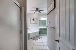 4263 FM 1990, Palestine, TX 75801 - Photo 17