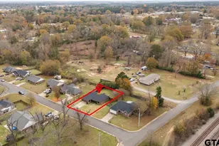 202 Spring Valley Rd, Queen City, TX 75572 - Photo 31