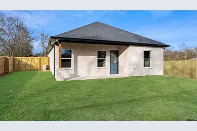 304 W Tarbutton, Troup, TX 75789 - Photo 27