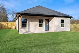 304 W Tarbutton, Troup, TX 75789 - Photo 27