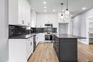 304 W Tarbutton, Troup, TX 75789 - Photo 17