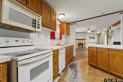 5311 Fm 279, Ben Wheeler, TX 75754 - Photo 11