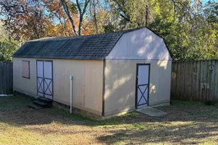 1515 San Antonio, Tyler, TX 75701 - Photo 11