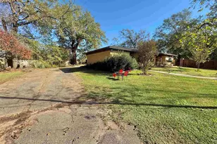 2008 Longview Dr, Henderson, TX 75652 - Photo 19