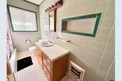 2008 Longview Dr, Henderson, TX 75652 - Photo 13