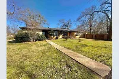 2008 Longview Dr, Henderson, TX 75652 - Photo 1