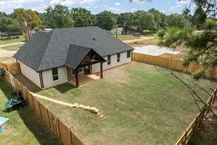 205 Ellis St, Rusk, TX 75785 - Photo 3