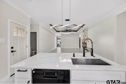 308 Windjammer, Gun Barrel City, TX 75156 - Photo 7