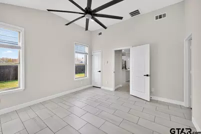 308 Windjammer, Gun Barrel City, TX 75156 - Photo 11