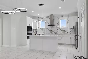 308 Windjammer, Gun Barrel City, TX 75156 - Photo 5