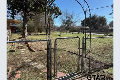 169 Brierwood Drive, Palestine, TX 75801 - Photo 43