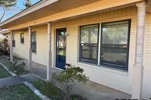 169 Brierwood Dr, Palestine, TX 75801 - Photo 5