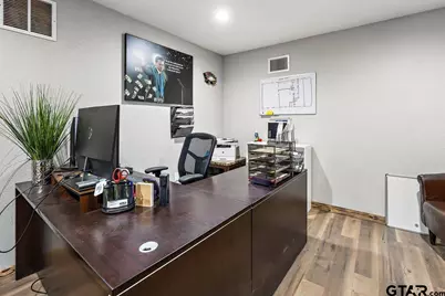 2005 N Jackson St, Jacksonville, TX 75766 - Photo 15