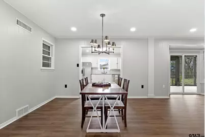 617 Nacogdoches, Jacksonville, TX 75766 - Photo 11