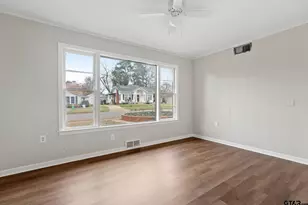 617 Nacogdoches, Jacksonville, TX 75766 - Photo 29