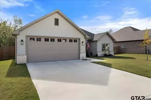 416 Deer Pt Cv, Chandler, TX 75758 - Photo 37