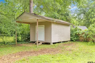 2617 Florence St, Kilgore, TX 75662 - Photo 33