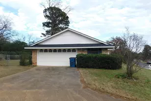 2216 Pinecrest, Gladewater, TX 75647 - Photo 17