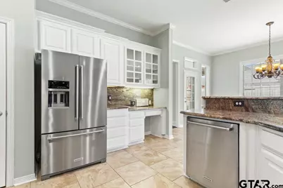 2113 Dover, Tyler, TX 75703 - Photo 17