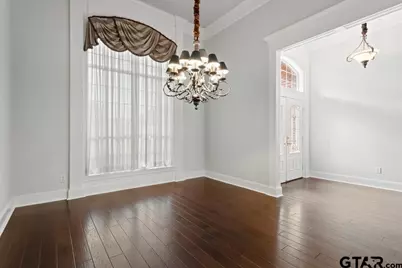 2113 Dover, Tyler, TX 75703 - Photo 5