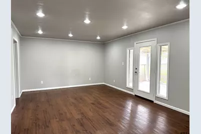 641 Mitchell Street, Winnsboro, TX 75494 - Photo 11