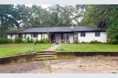 1605 8th, Mt Pleasant, TX 75455 - Photo 1