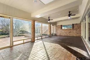 1929 McDonald, Tyler, TX 75701 - Photo 15