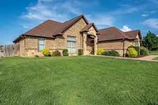 202 Sunnys Halo Blvd, Bullard, TX 75757 - Photo 3