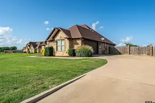 202 Sunnys Halo Blvd, Bullard, TX 75757 - Photo 9