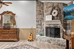 692 Private Rd 5937, Emory, TX 75440 - Photo 25