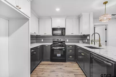 917 Crosby, Tyler, TX 75701 - Photo 5