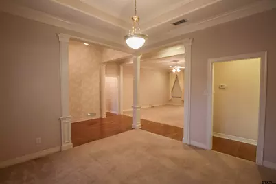 704 Paloma St, Tyler, TX 75703 - Photo 5