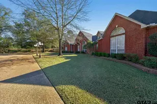 509 W Main St, Whitehouse, TX 75791 - Photo 1