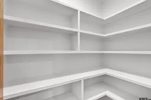 19446 Cedarpark Pl, Lindale, TX 75771 - Photo 13